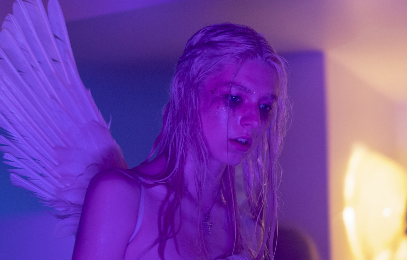 Photo de l'actrice Hunter Schafer dans la saison 1 de la série Euphoria (2019).