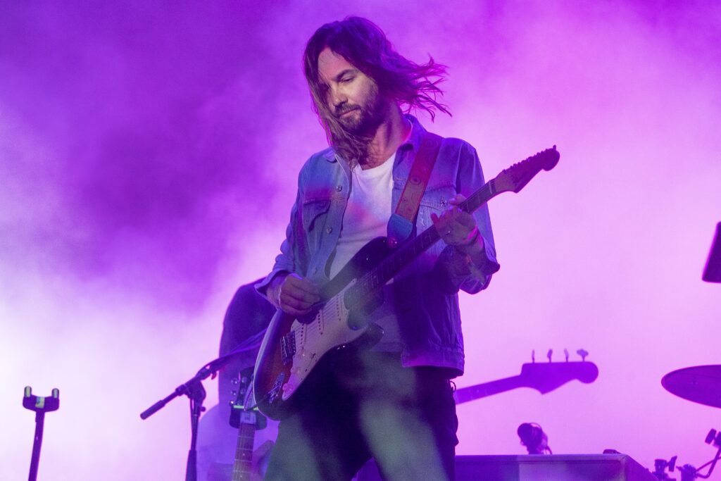Le musicien Kevin Parker de Tame Impala sur la scène du Northside Festival en 2019. © Yuliya Christensen/Getty Images.