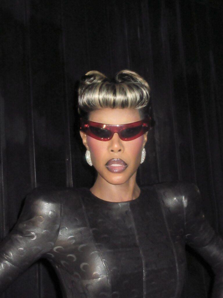 La DJ Honey Dijon.