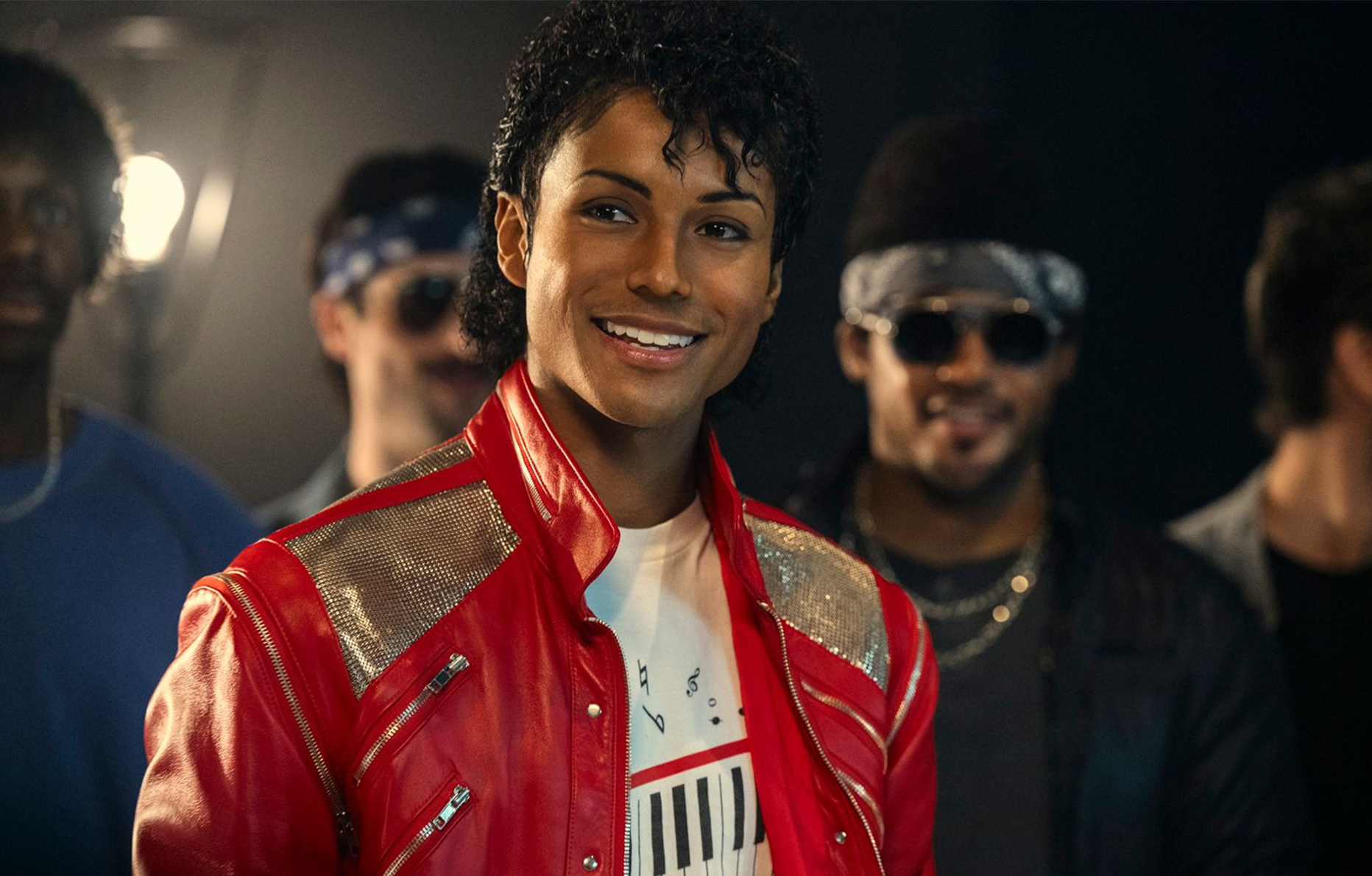 Jaafar Jackson en Michael Jackson sur le tournage de Michael (2025)