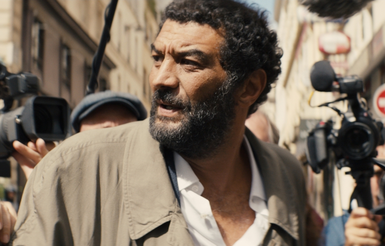 Photo de l'acteur Ramzy Bedia dans le film Youssef Salem a du succès (2023) de Baya Kasmi.