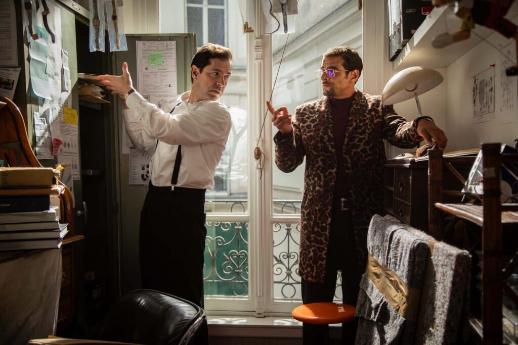 Melvil Poupaud et Sofiane Zermani dans le film Les Règles de l'art (2025) 