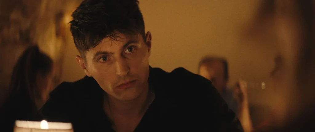 Raphaël Quenard dans le film Chien de la casse (2023) © Bac Films.