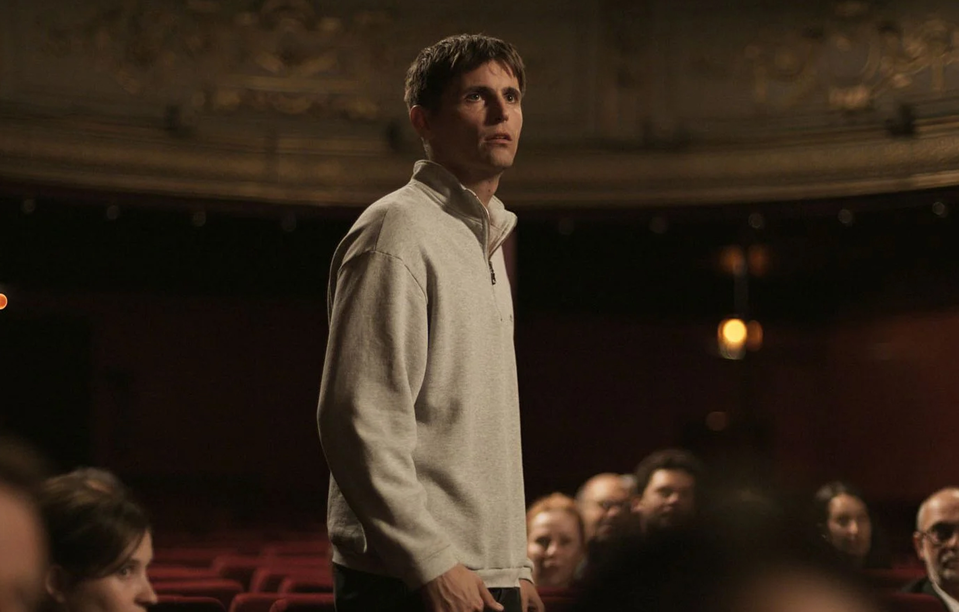 Raphaël Quenard dans le film Yannick (2023) © ATELIER DE PRODUCTION/CHI-FOU-MI PRODUCTIONS.