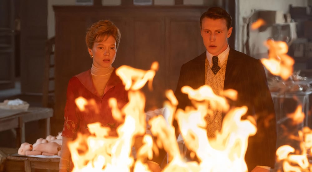 Léa Seydoux et George MacKay dans La Bête (2024) de Bertrand Bonello © Carole Bethuel.