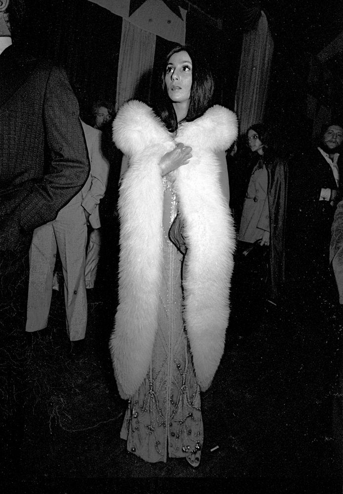 Cher à l'inauguration de Jimmy Carter à Washington DC, le 20 janvier 1977. Photo par Rick Diamond/Getty Images.