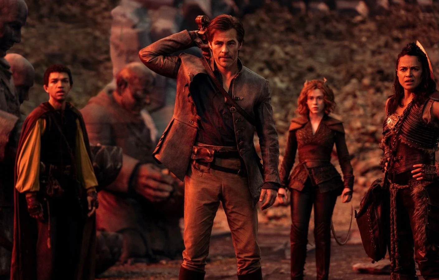 Photo des acteurs Justice Smith, Chris Pine, Michelle Rodriguez et Sophia Lillis dans Donjons & Dragons : L'Honneur des voleurs (2023) de Jonathan Goldstein.