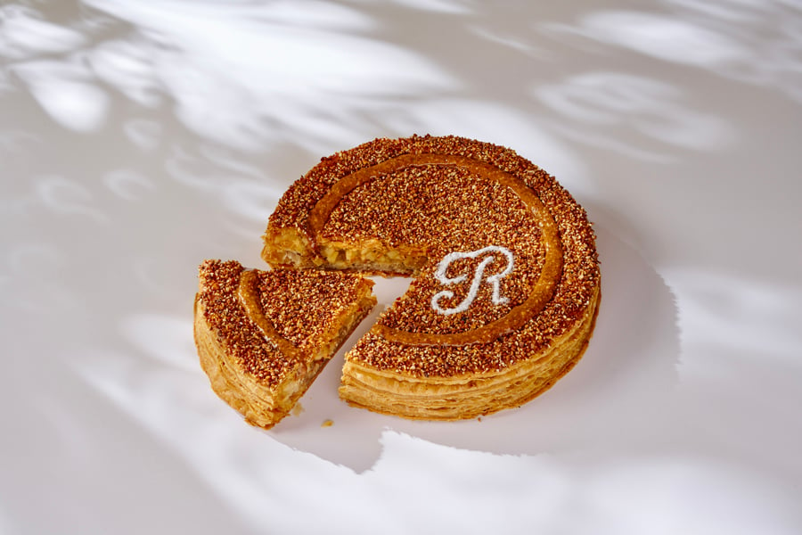 La galette des rois du Ritz Paris © Bernhard Winkelmann.