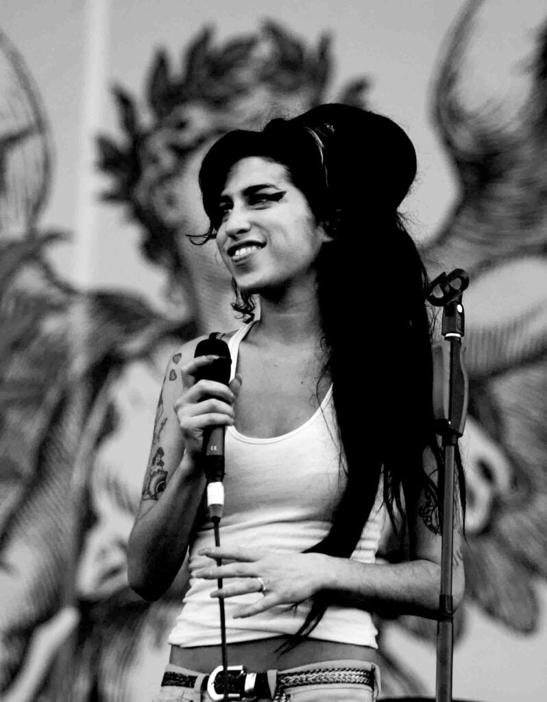 Amy Winehouse.