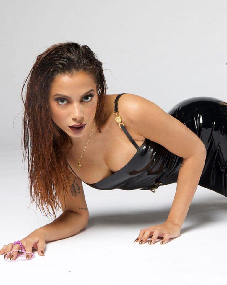 La chanteuse Anitta.