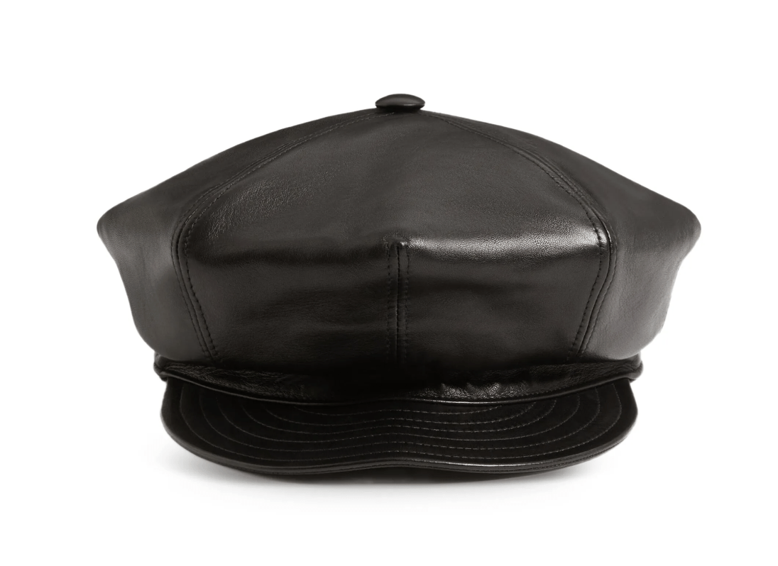 casquette gavroche en cuir tendance printemps-ete 2026 valentino garavani