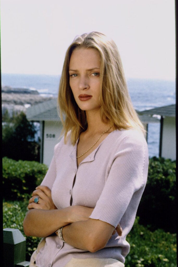 Uma Thurman en 1993 au Festival de Cannes. Photo par Eric Robert/Sygma/Sygma via Getty Images.