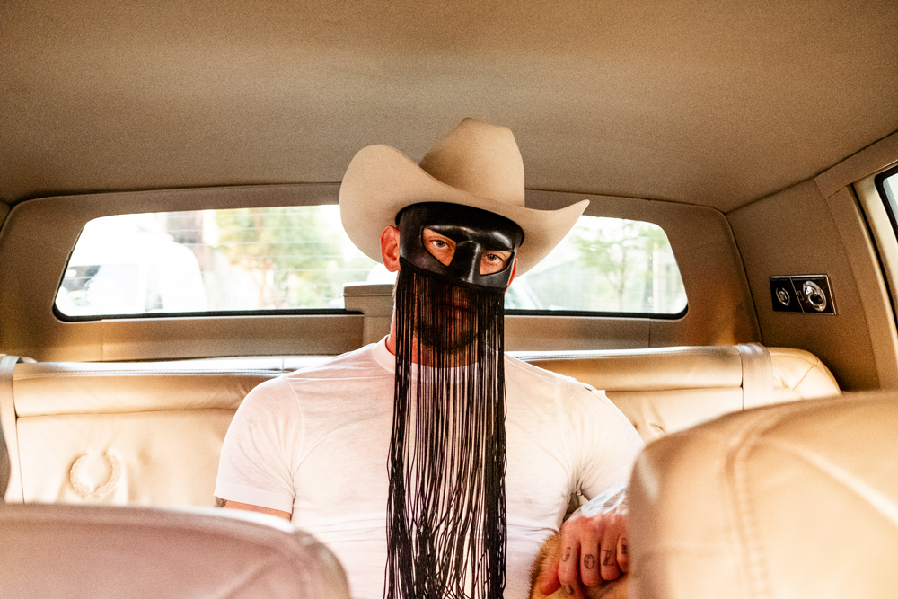 Le chanteur Orville Peck pour son EP Appaloosa (2025). © Gordon Nicholas / Square Crop Reference.