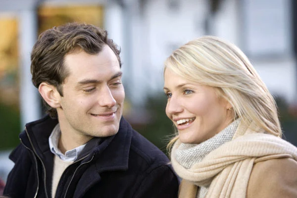 Jude Law, Cameron Diaz, Kate Winslet, et Jack Black dans The Holiday de Nancy Meyers (2006). © United International Pictures (UIP).