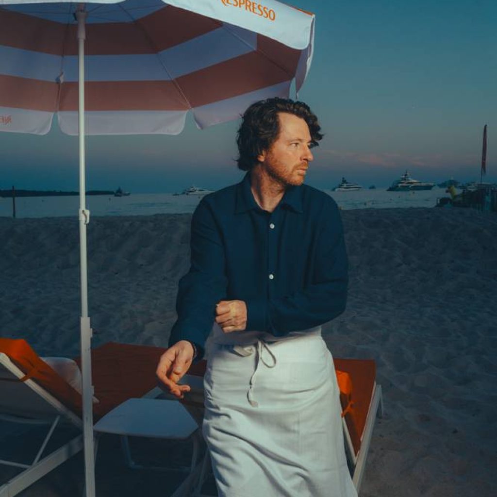 Jean Imbert sur la plage Nespresso à Cannes © Boby.