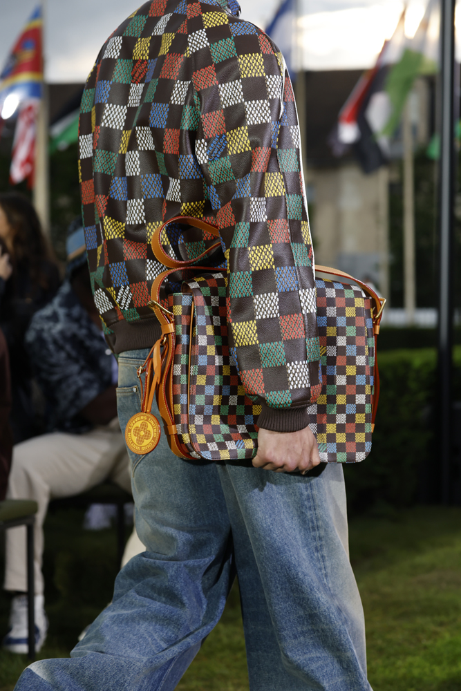 Le défilé Louis Vuitton printemps-été 2025.