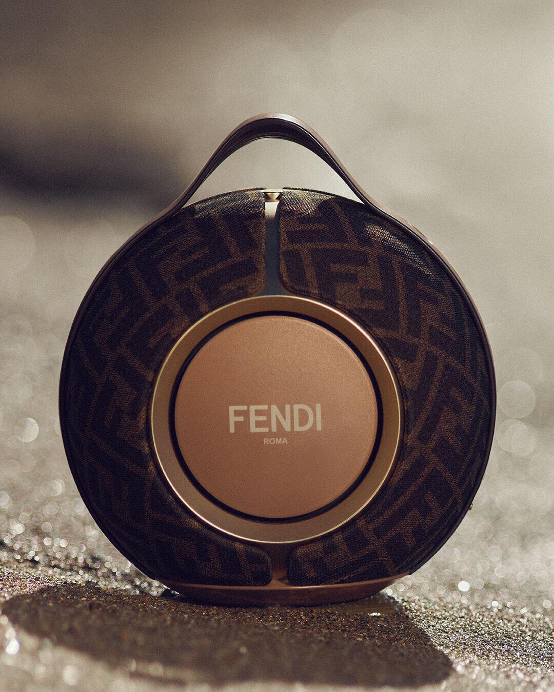 Collaboration Fendi X Devialet Mania