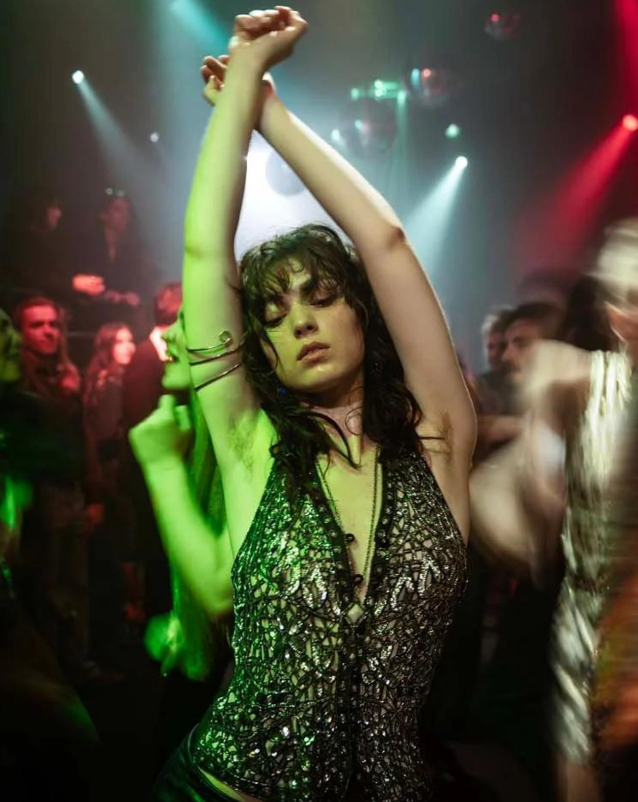 Anamaria Vartolomei dans le film Maria.