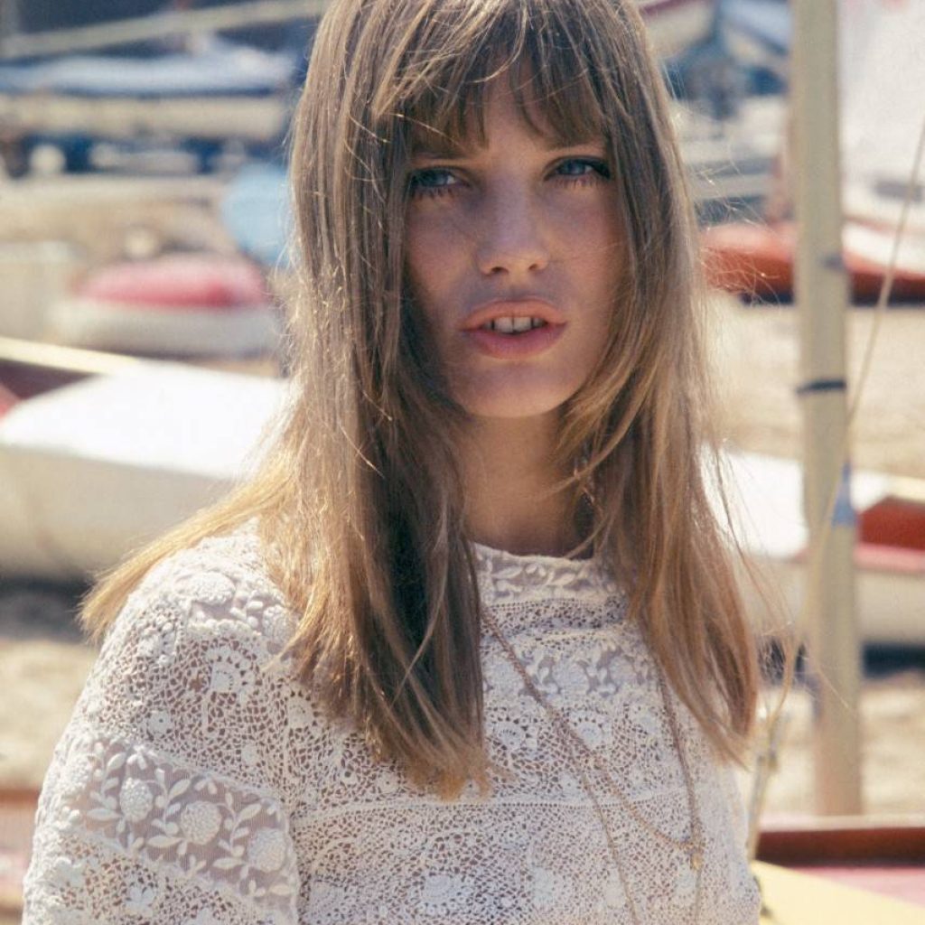 Jane Birkin, circa 1960 en France. Photo par REPORTERS ASSOCIES/Gamma-Rapho via Getty Images.