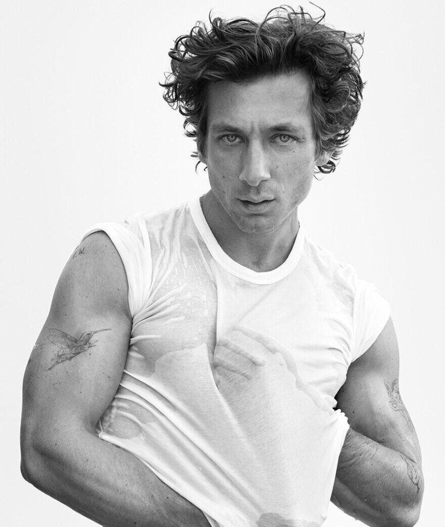 Jeremy Allen White.