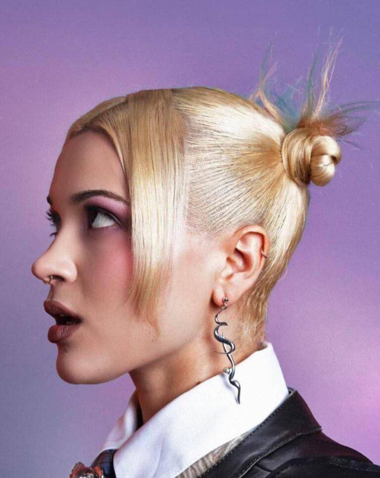 Lolo Zouaï, Crying in the Carwash, Playlist, Playgirl, Slayyyter