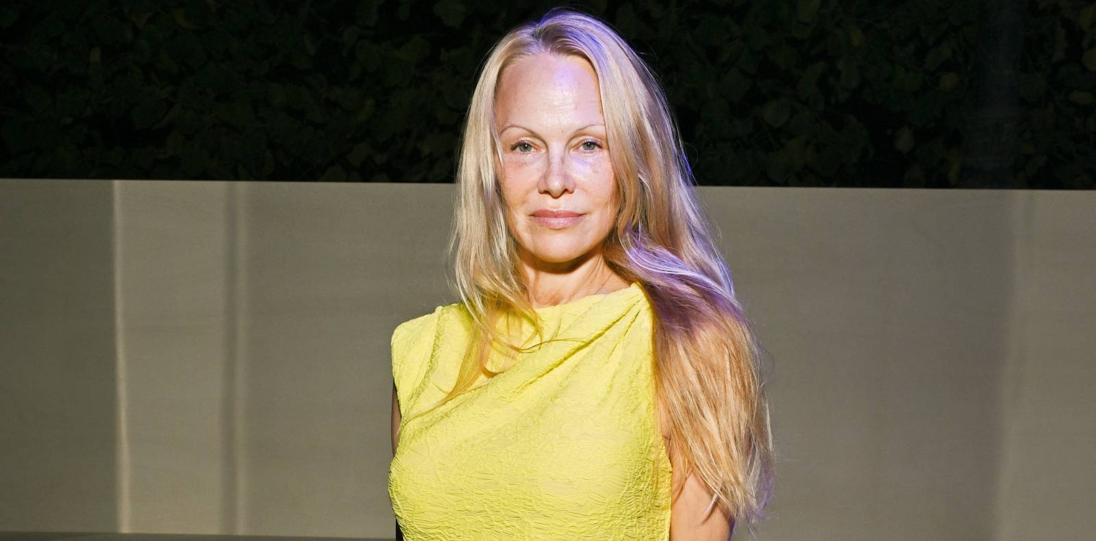 Pamela Anderson, Proenza Schouler, Sans maquillage, Fashion Week printemps-été 2024, Paris