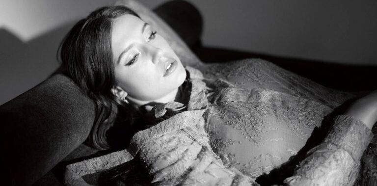 Adèle Exarchopoulos.