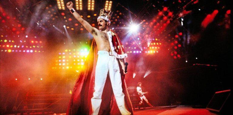 Freddie Mercury, Sothebys, vente aux enchères