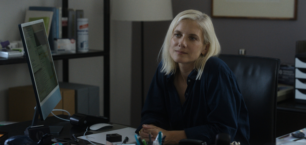 Mélanie Laurent dans la série Traqués (2025) © AppleTV+.