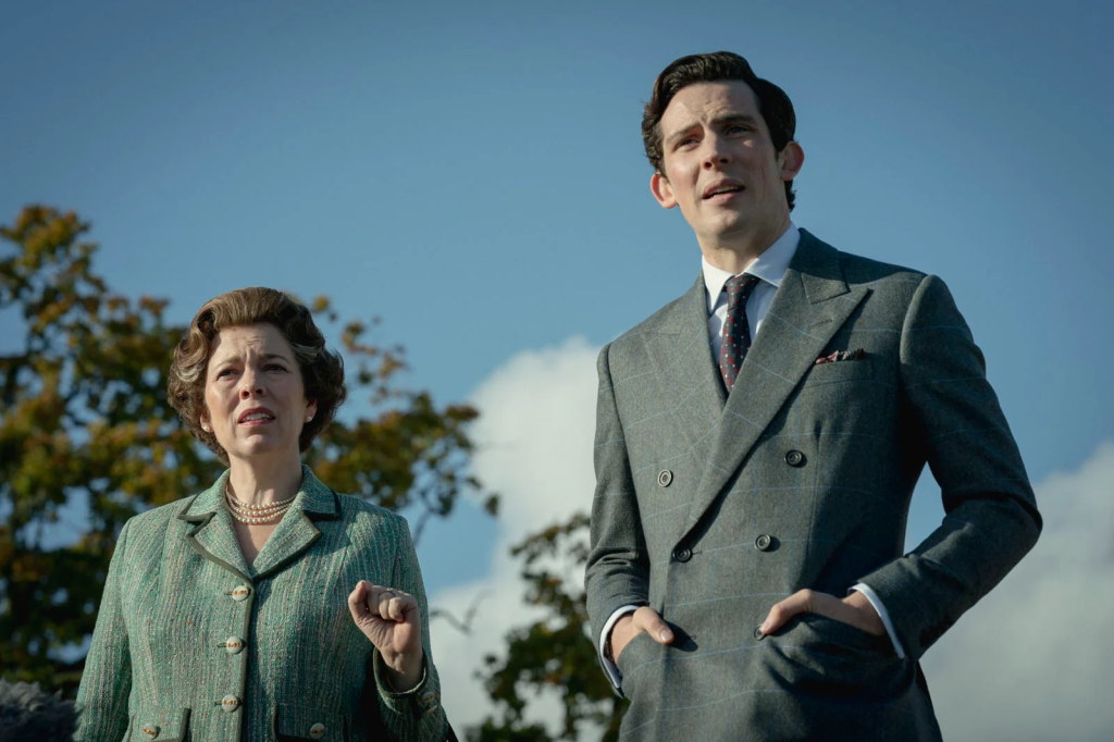 Olivia Colman et Josh O'Connor dans la série The Crown. © Netflix.