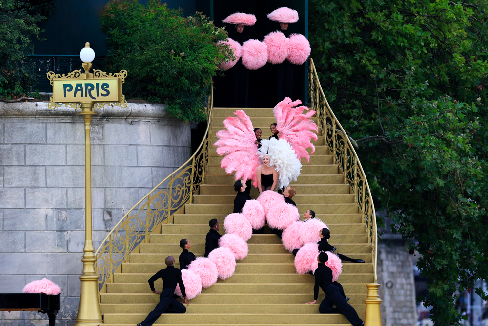 Lady Gaga en Dior à la cérémonie d'ouverture des Jeux Olympiques 2024 © Getty Images/Dior.