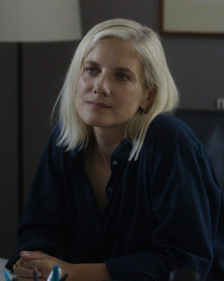 Mélanie Laurent dans la série Traqués (2025) © AppleTV+.