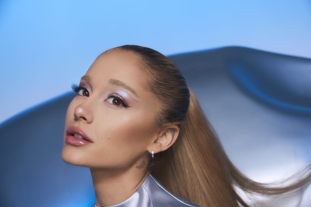 Les nouveautés make-up R.E.M d'Ariana Grande.