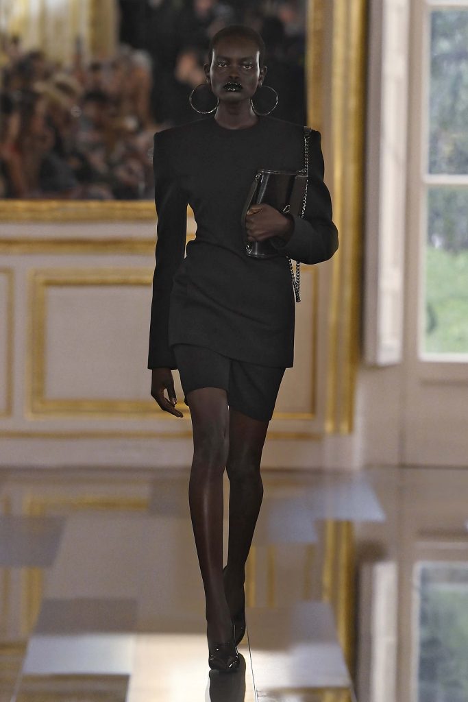 Le défilé Valentino automne-hiver 2024-2025.