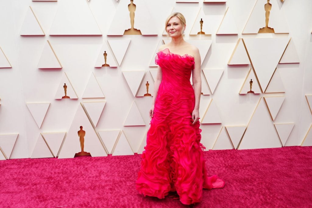 Kirsten Dunst à la cérémonie des Oscars en 2022. © Getty Images.