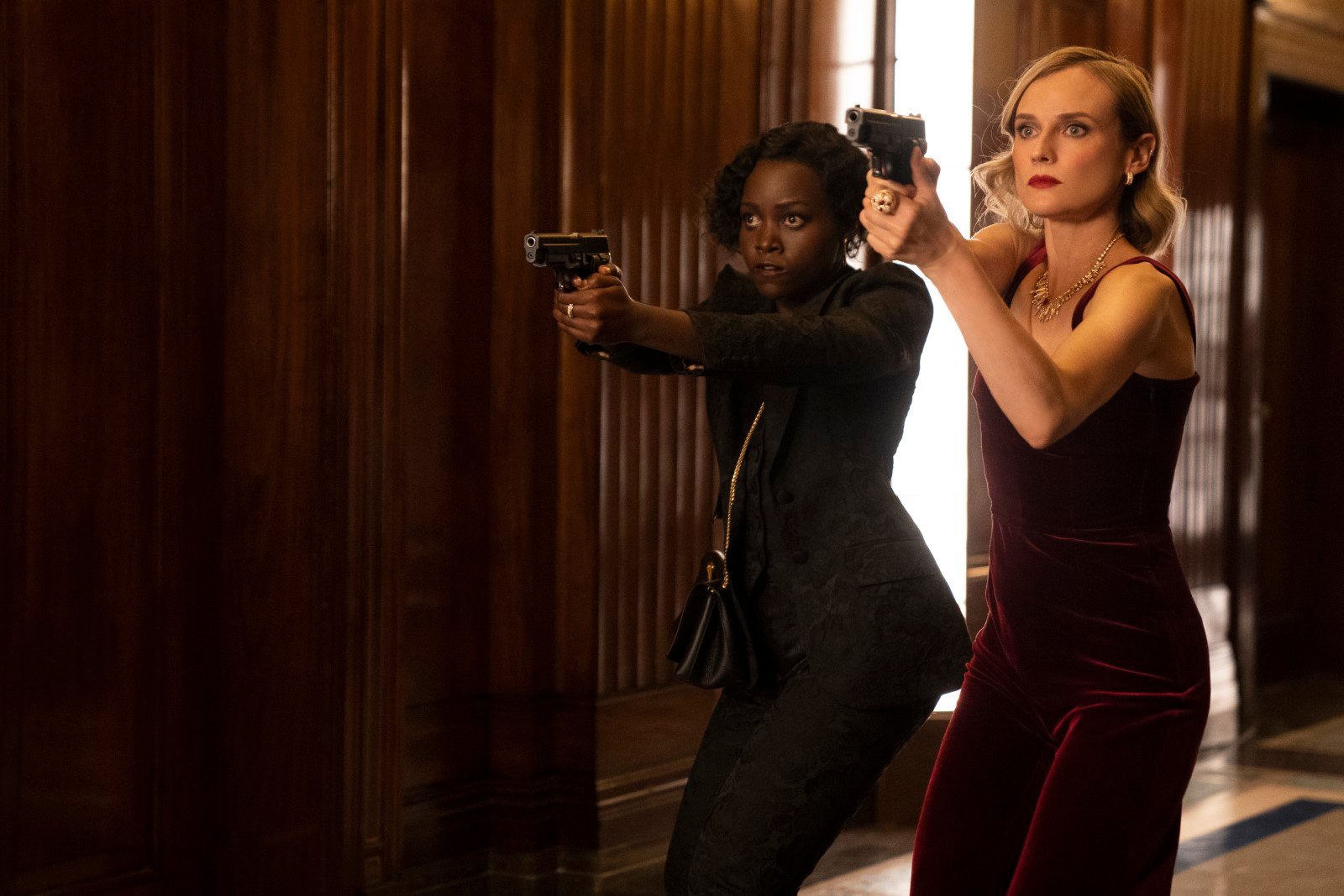 Le film 355 (2022) avec Jessica Chastain, Penélope Cruz, Lupita Nyong'o, Bingbing Fan et Diane Kruger.