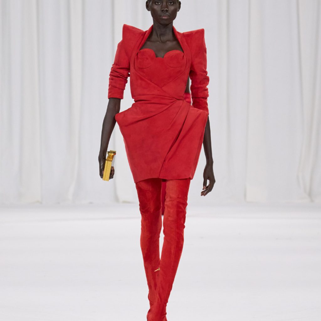 Le défilé Balmain printemps-été 2025.