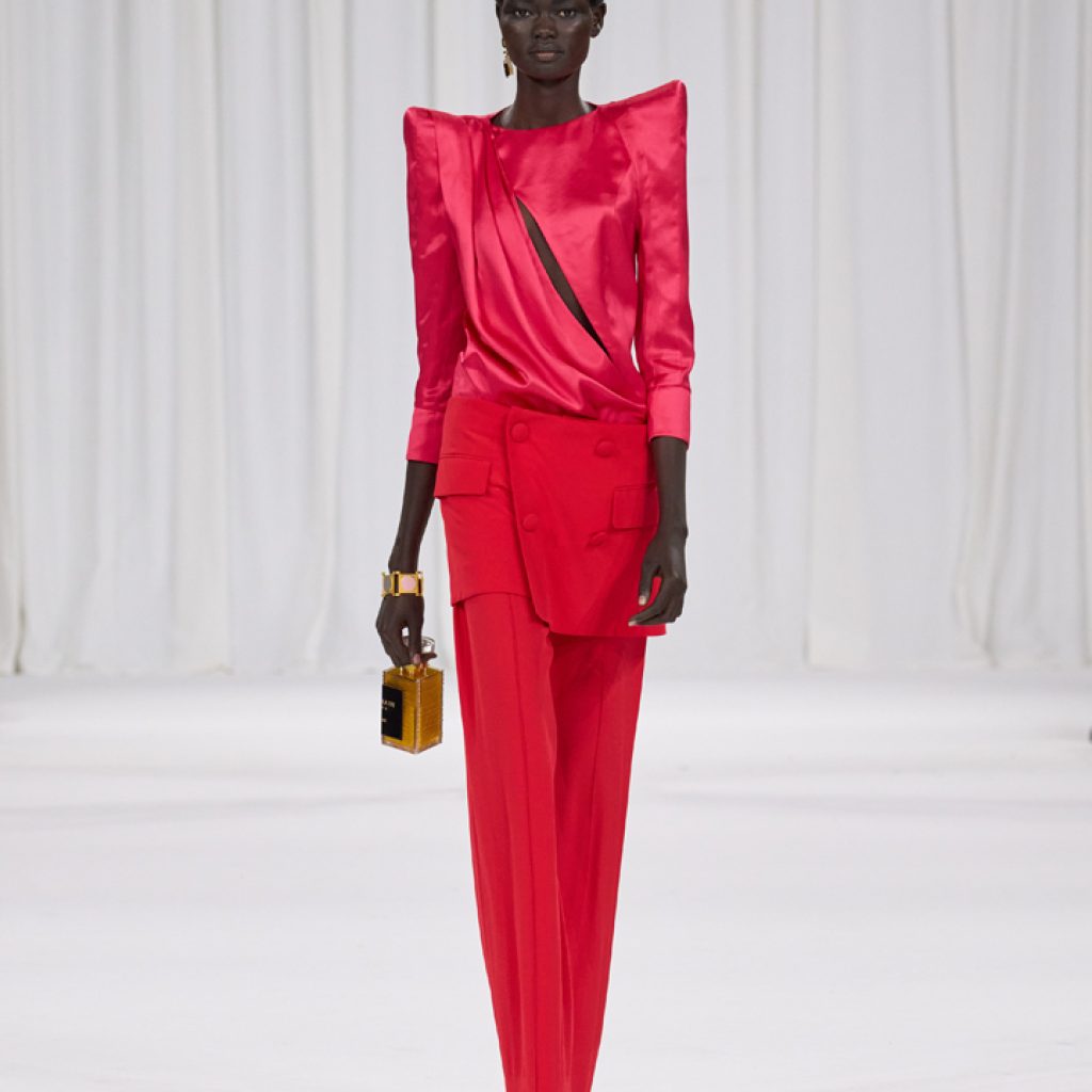 Le défilé Balmain printemps-été 2025.
