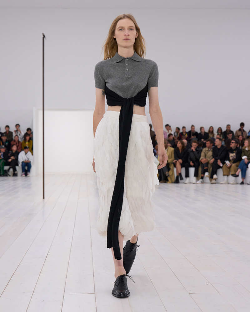 Le défilé Loewe printemps-été 2025.