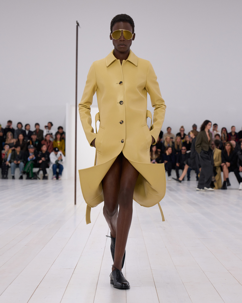 Le défilé Loewe printemps-été 2025.