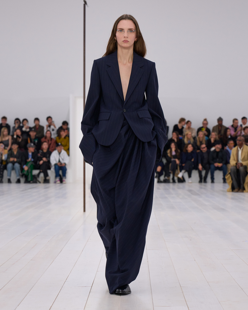 Le défilé Loewe printemps-été 2025.