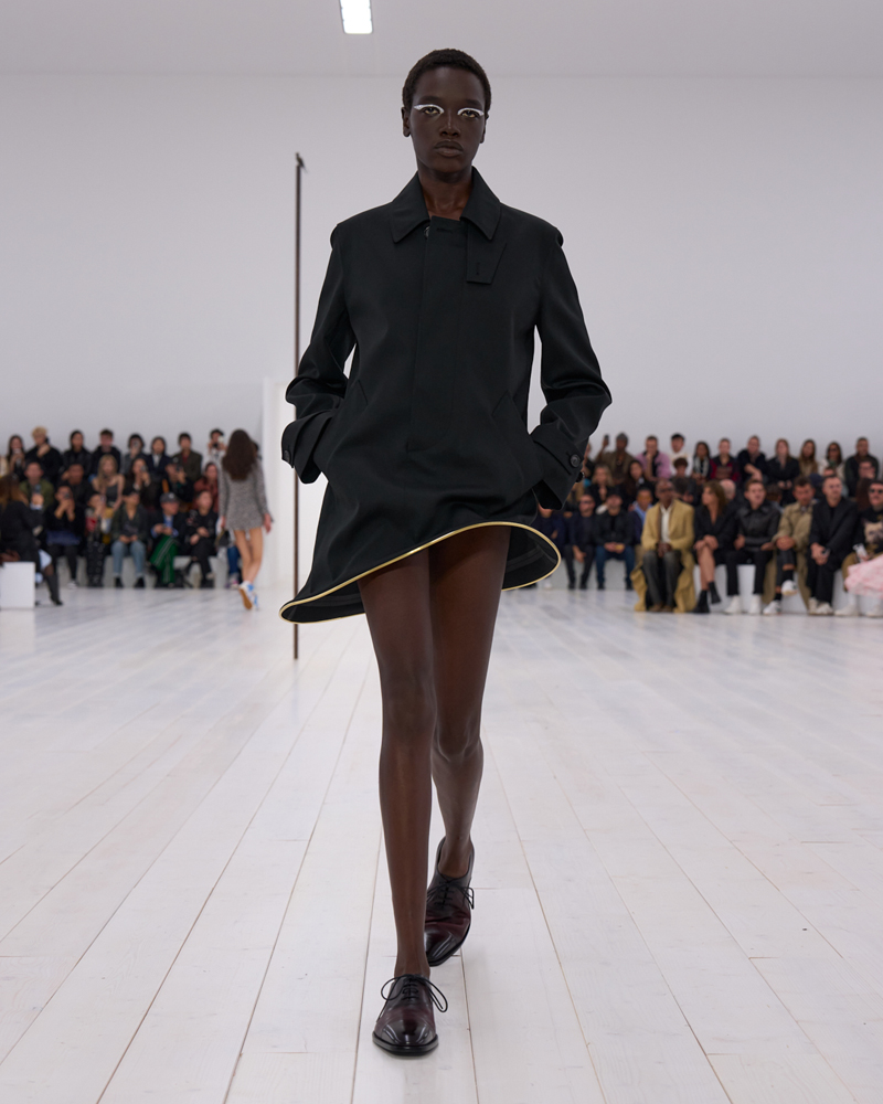 Le défilé Loewe printemps-été 2025.