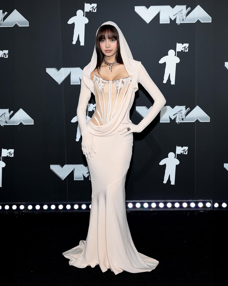 Lisa en Mugler sur le tapis rouge des VMAS 2024 © Courtesy of Mugler.