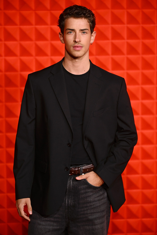 Manu Rios à la soirée de lancement de la collection H&M automne-hiver 2024-2025 à Londres.