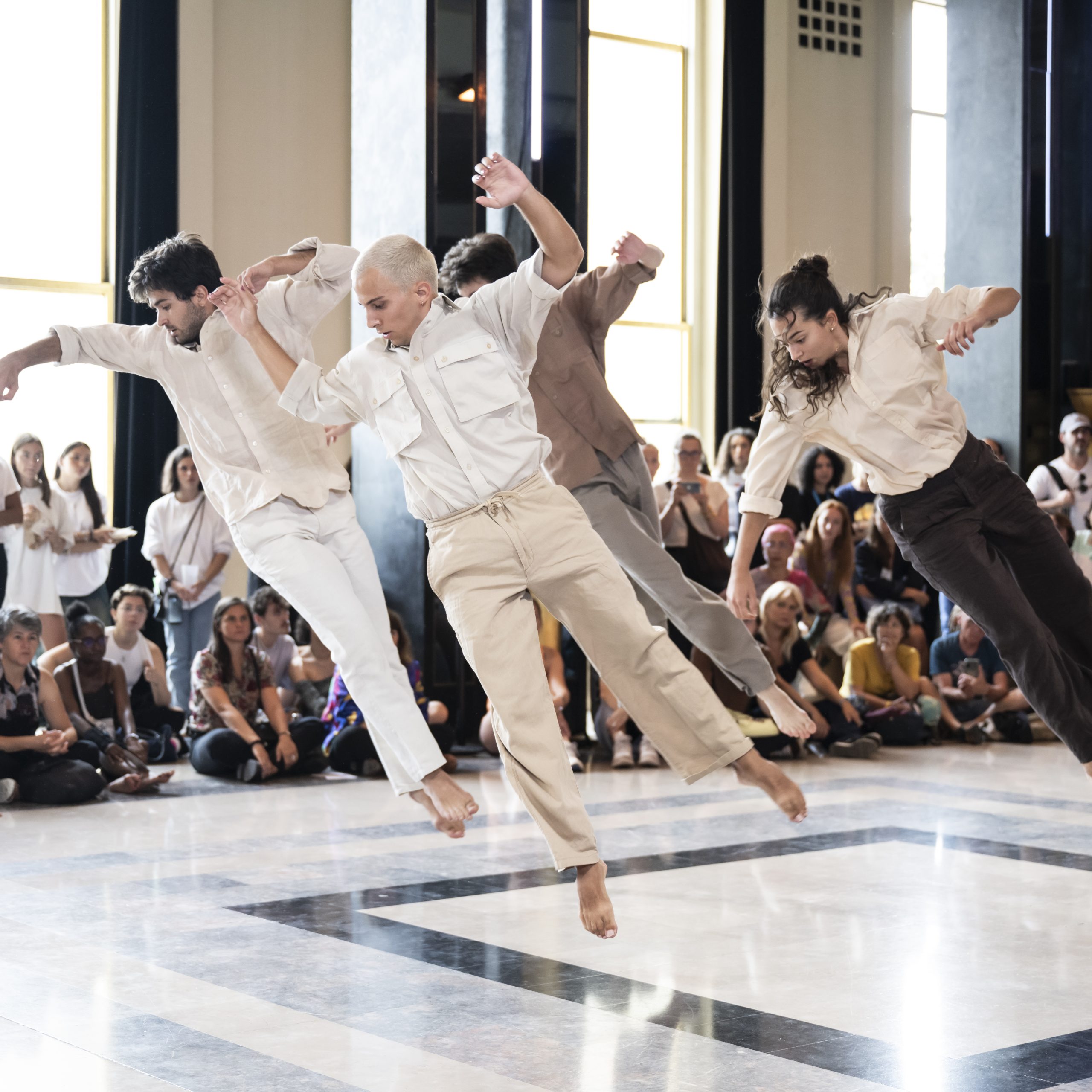 On danse chez vous 4 © Julien Benhamou.