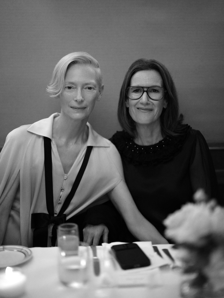 Tilda Swinton et Joanna-Hogg au dîner Chanel à la Mostra de Venise 2024.