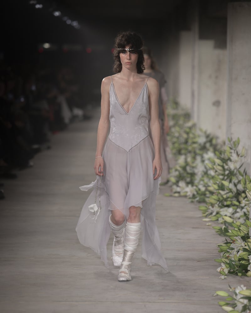 Le défilé Ann Demeulemeester printemps-été 2025.