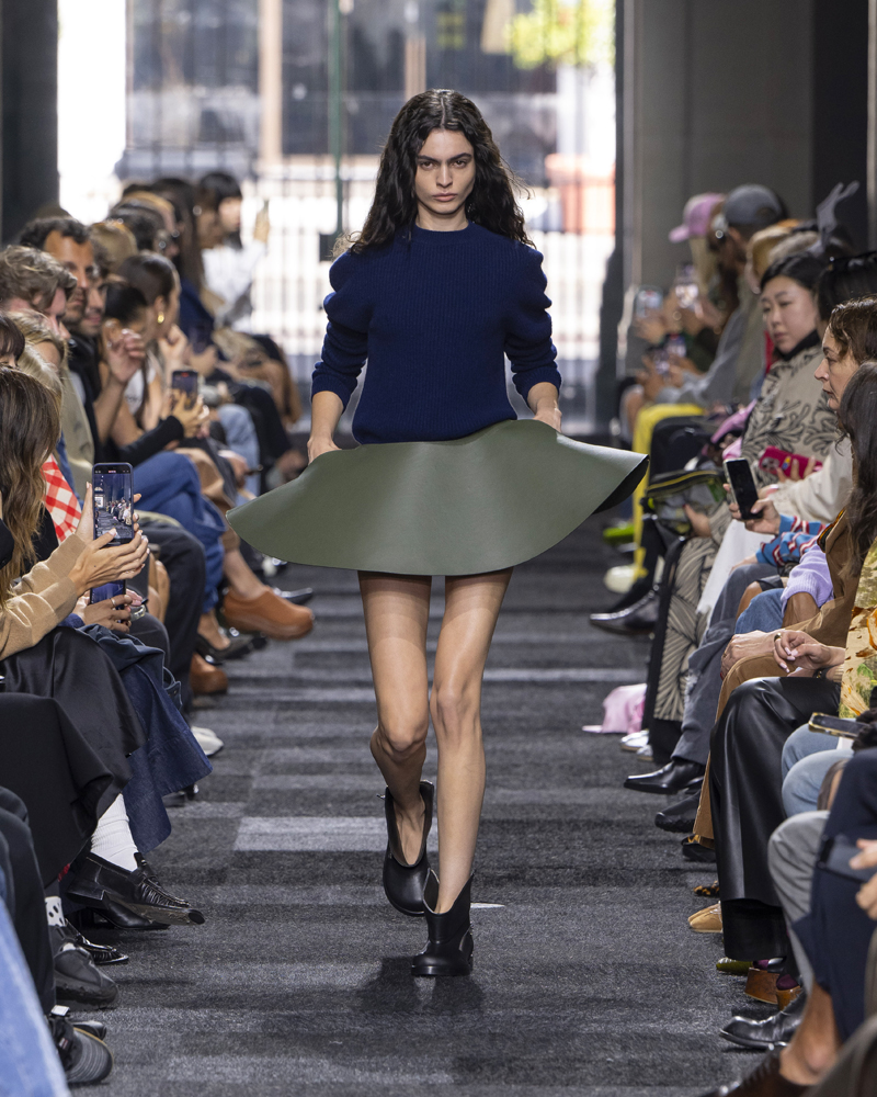 Le défilé JW Anderson printemps-été 2025.