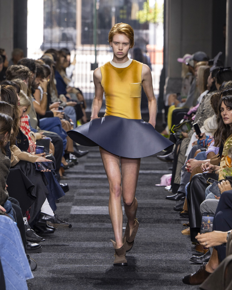 Le défilé JW Anderson printemps-été 2025.