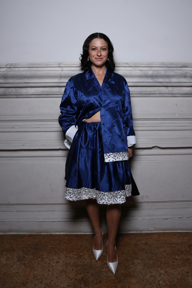 Alia Shawkat au dîner Miu Miu Women's Tales à la Mostra de Venise 2024.